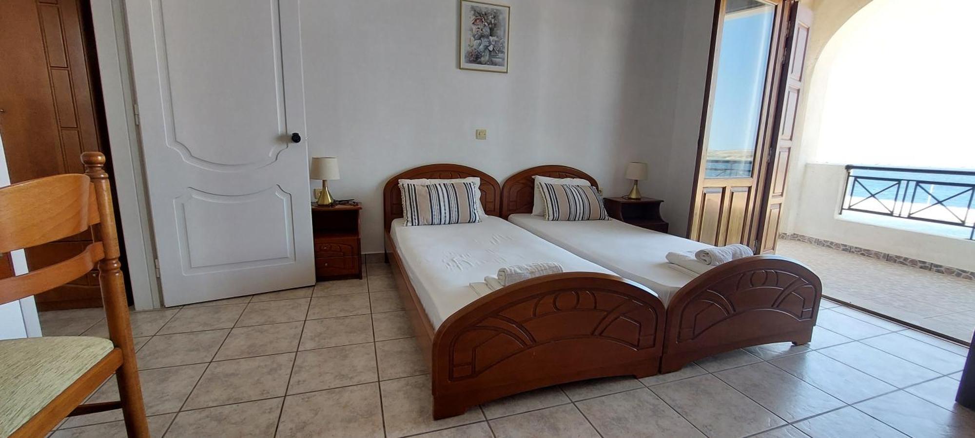 Ioannidis - Sigri- Apartments Sigrion Экстерьер фото